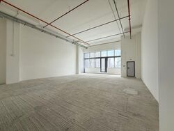 Space 18 (D12), Factory #568671361